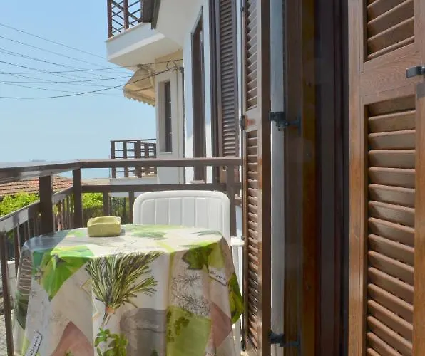 Апартаменты Kavala Rooms *