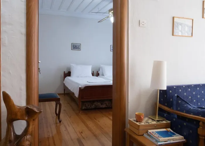 Kavala Rooms *