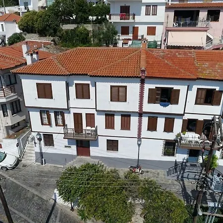Kavala Rooms * Кавала